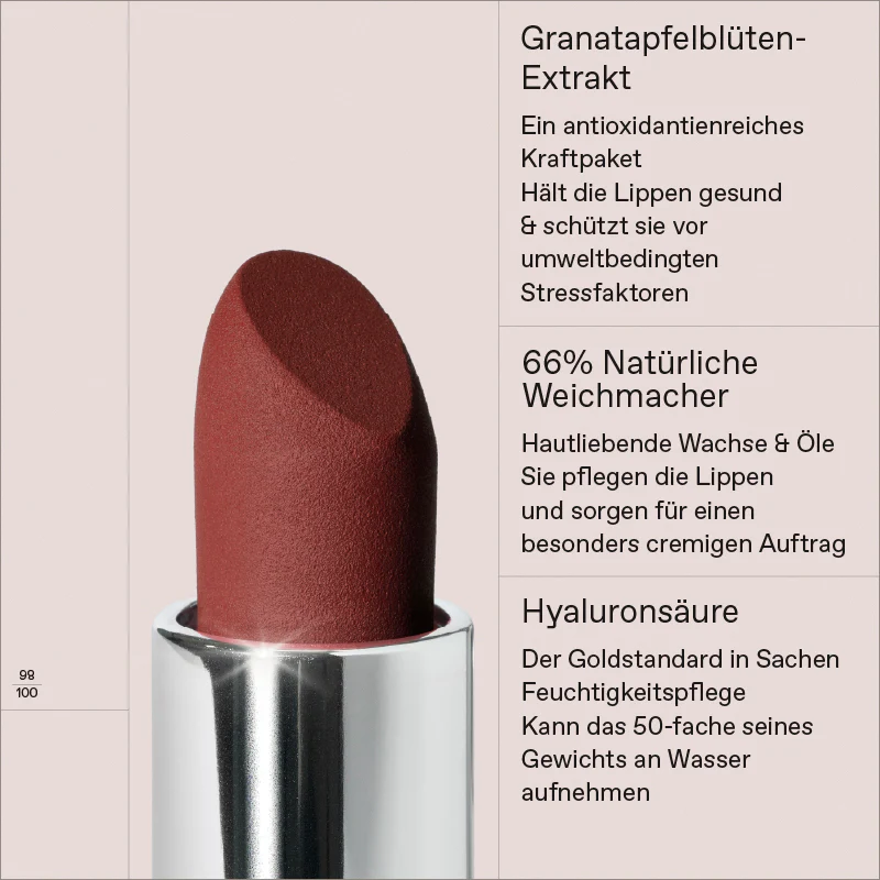 True Velvety Lipstick Terra Red 57 - Image 4